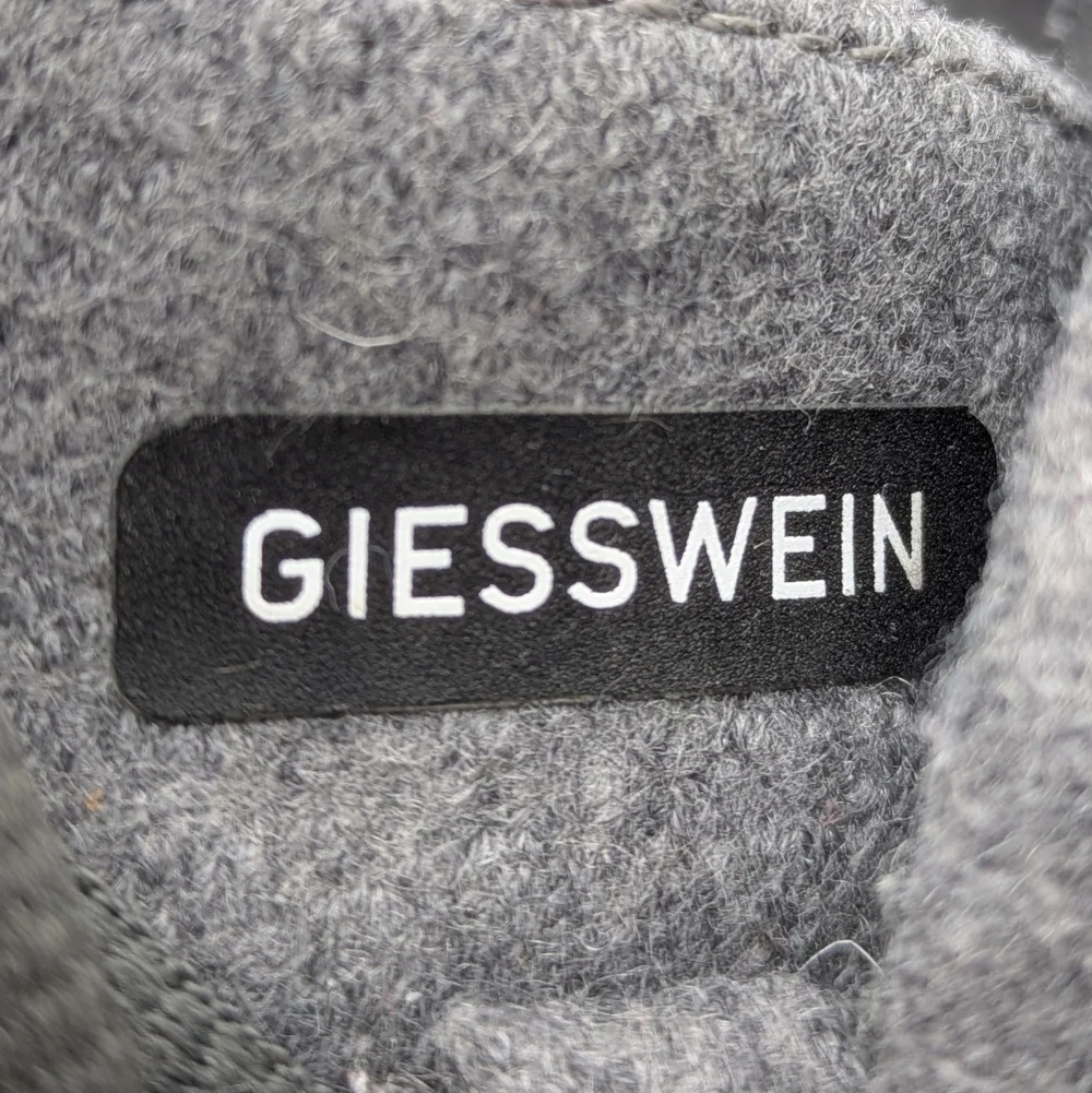 Giesswein Grey Wool Running Shoe 43